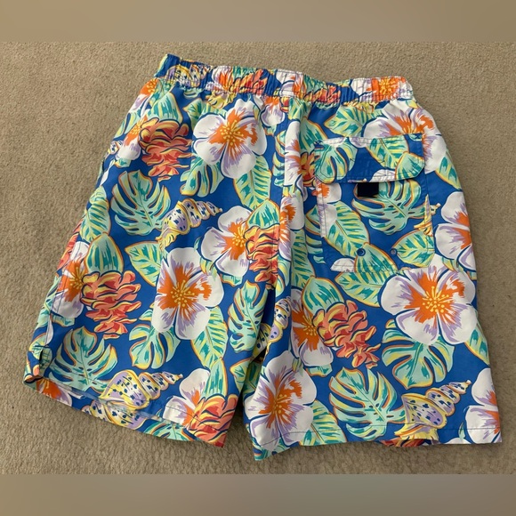 Vineyard Vines Swim Trunks Floral Tropical
Print Men's Size Small Shorts - Picture 3 of 8